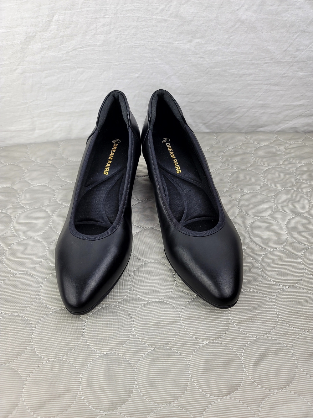 Dream Pairs Women’s Black Pointed Toe Comfort Flats